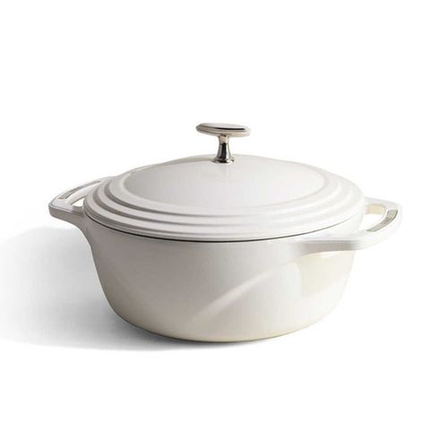 Lodge Essential Enamel Cast Iron Dutch Oven 2