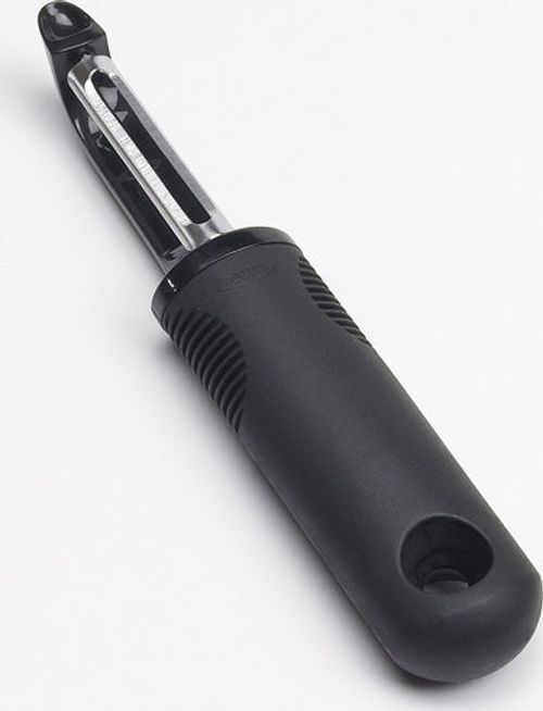 OXO Good Grips Swivel Vegetable Peeler 2